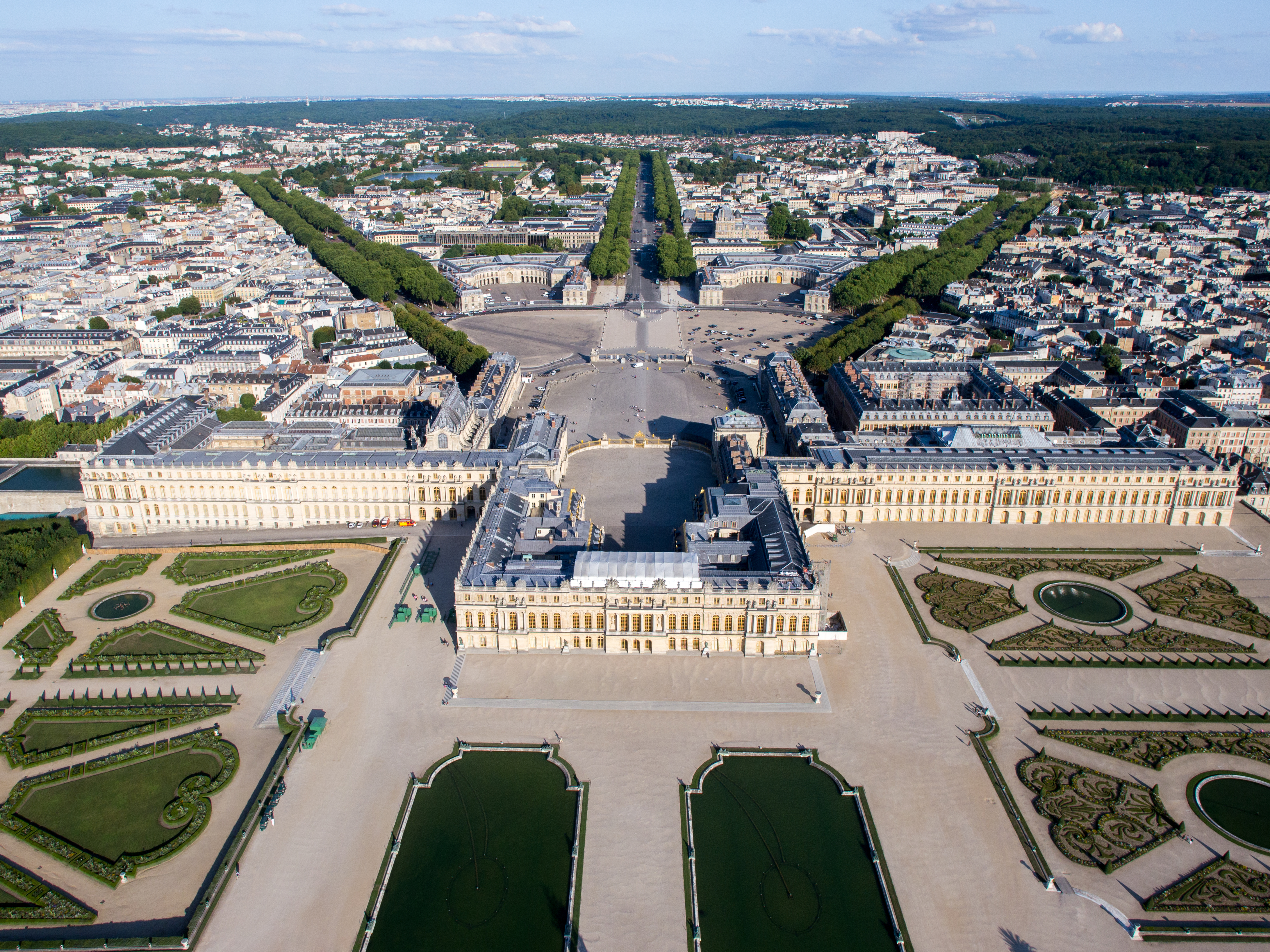 Versailles scene